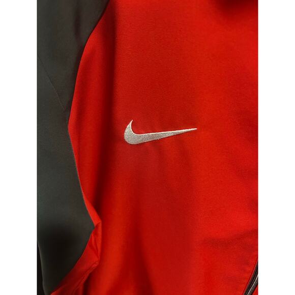 Nike dry-fit windbreaker size XL full zip with pockets Red/Dark grey - Picture 4 of 4